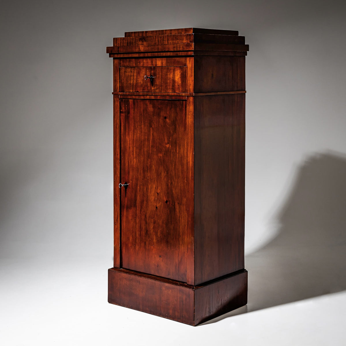 Norddeutscher Pfeilerschrank, 1820