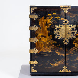 Japanisches Schwarzlack-Kabinett, Ende 17. Jahrhundert