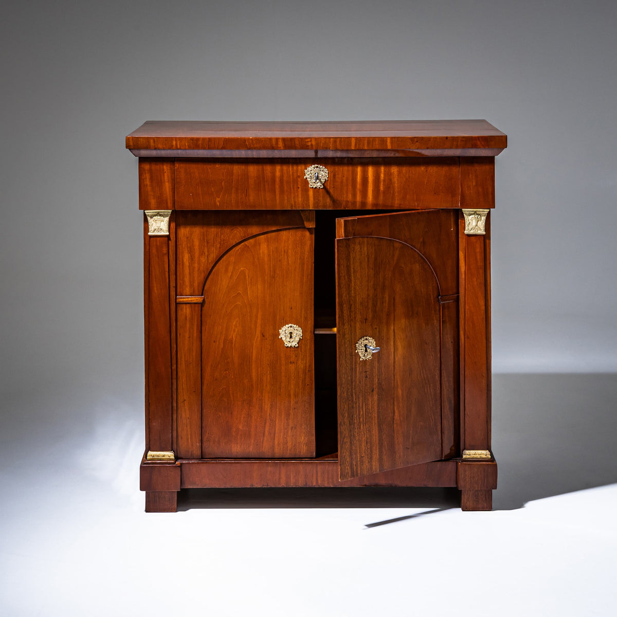 Empire Cabinet, Early 19th Century