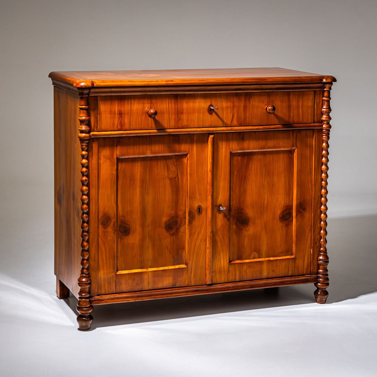 Louis Philippe Halbschrank, Deutschland, Mitte 19. Jahrhundert