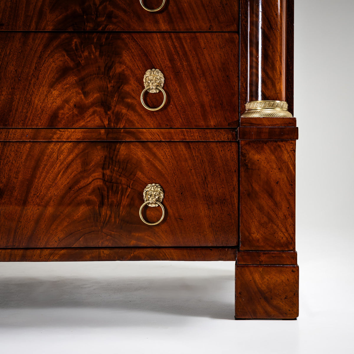 Biedermeier Sekretär, wohl Berlin, Anfang 19. Jahrhundert