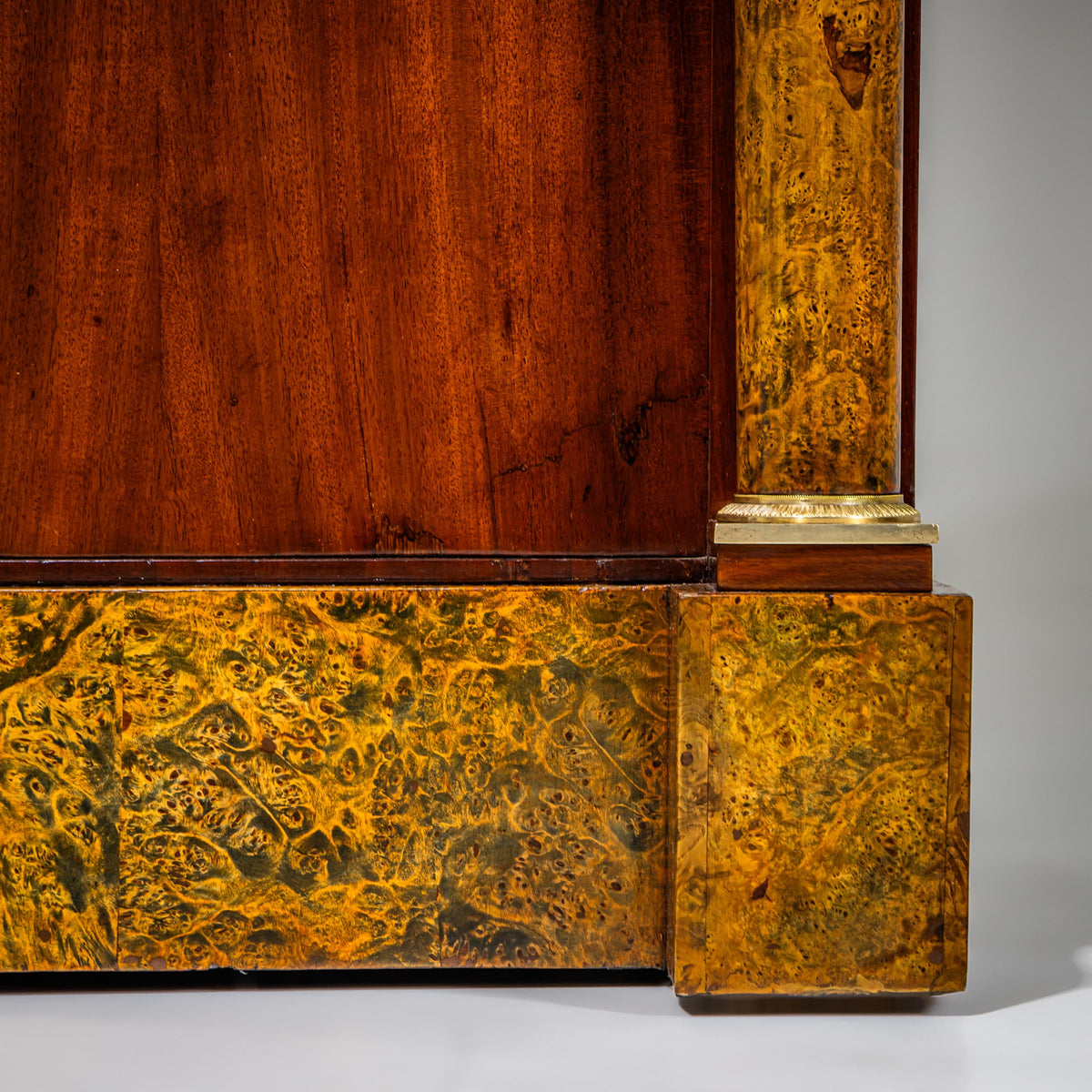Biedermeier-Sekretär mit Umdrucktechnik, Johann Georg Hiltl (1771–1845), München, um 1825