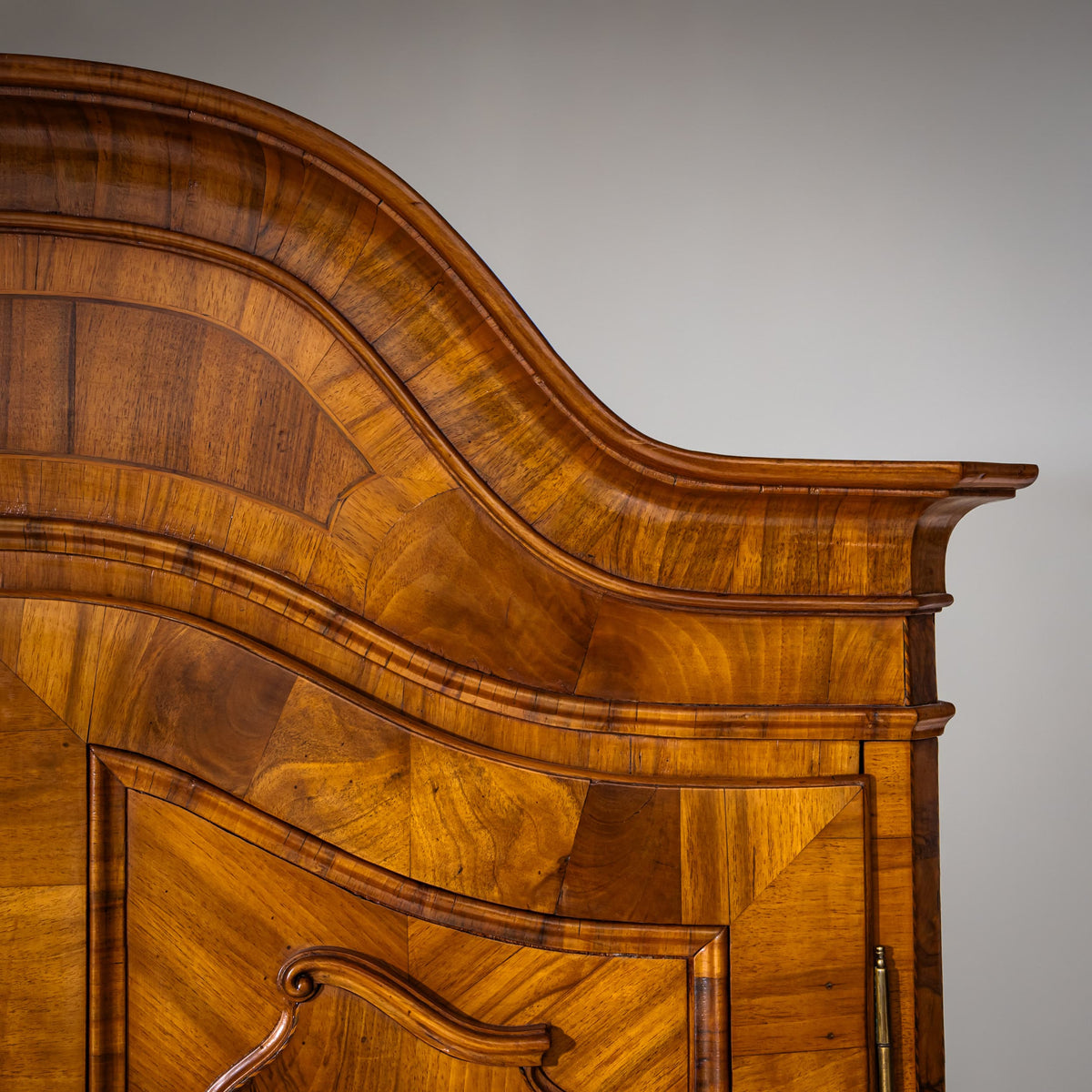 Baroque Secretary in Walnut, 18th/19th Century