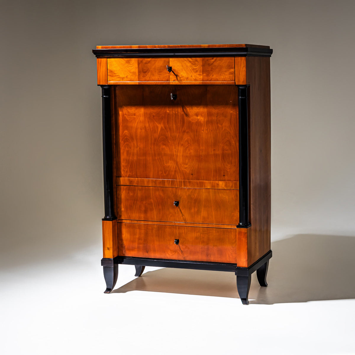 Biedermeier Sekretär in Kirschbaum, Schloss Banz, Süddeutschland, um 1820