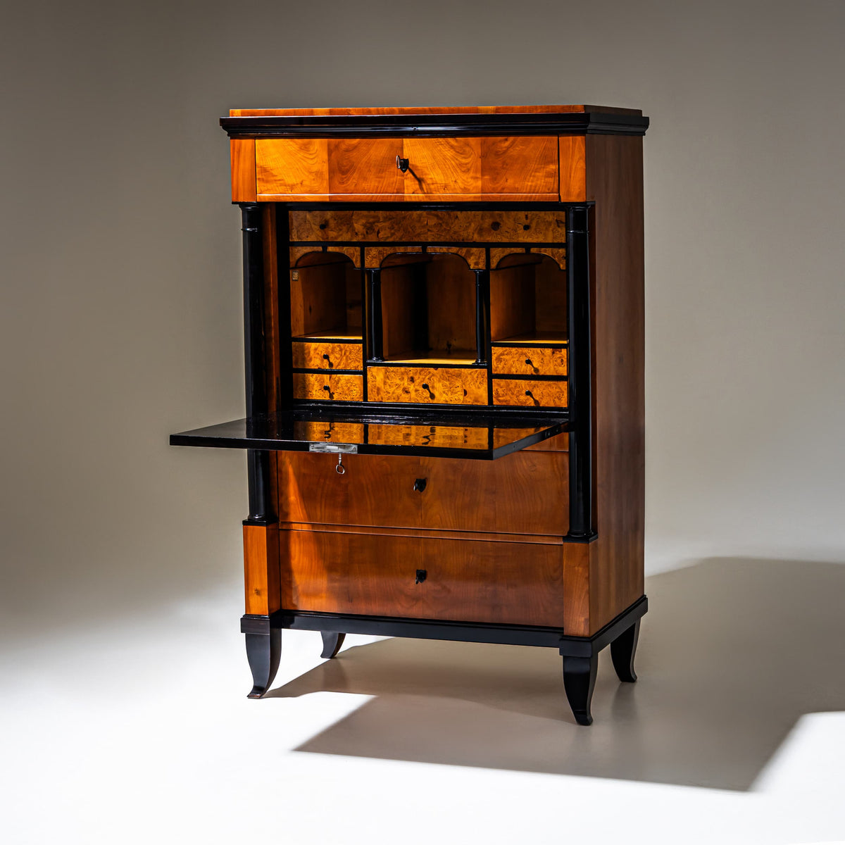 Biedermeier Sekretär in Kirschbaum, Schloss Banz, Süddeutschland, um 1820