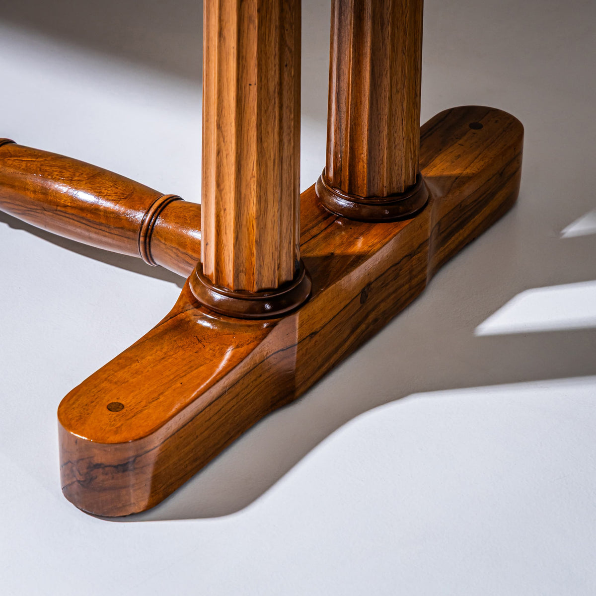 Biedermeier Schreibtisch, um 1830