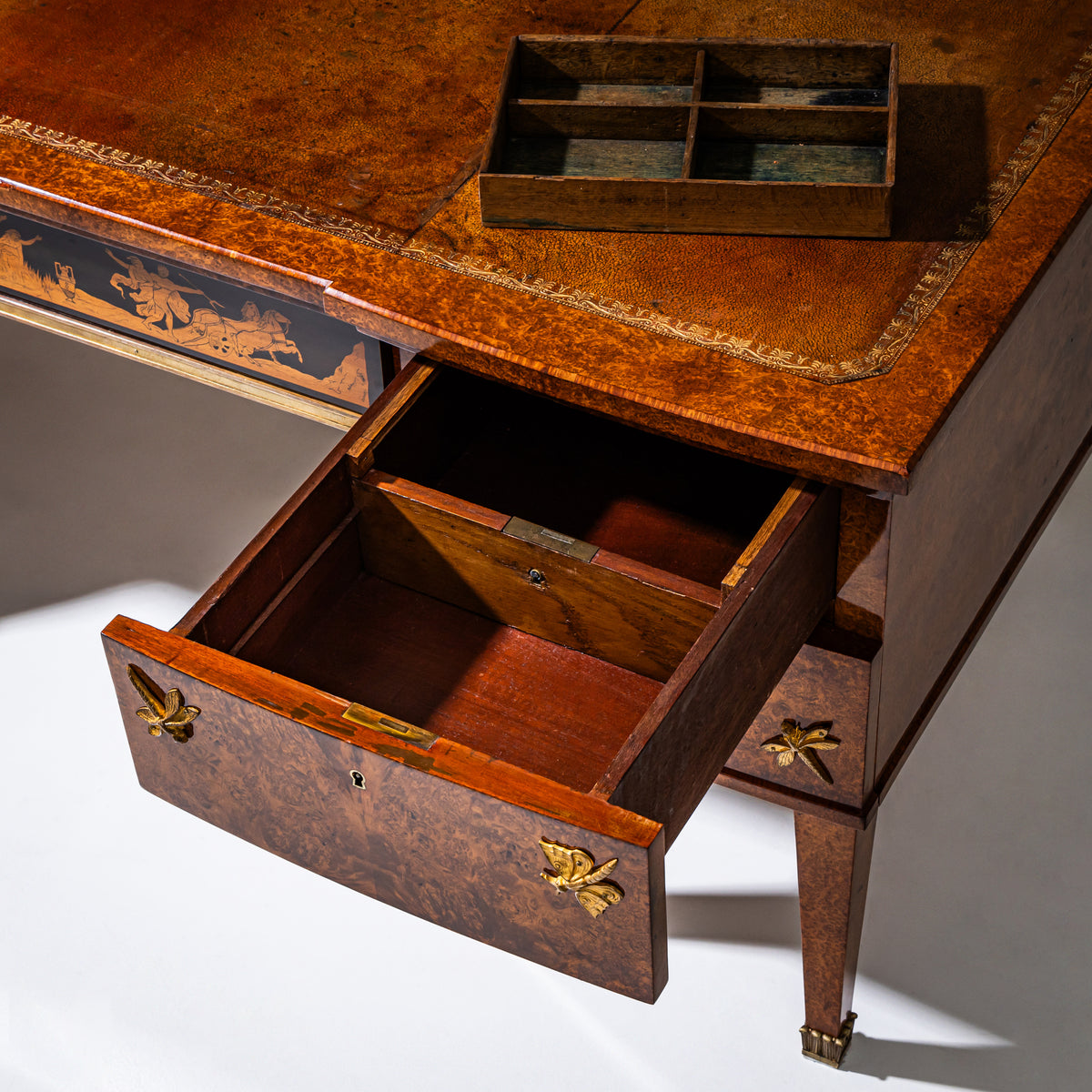 Thuya Burl Bureau Plat, Italy, circa 1900