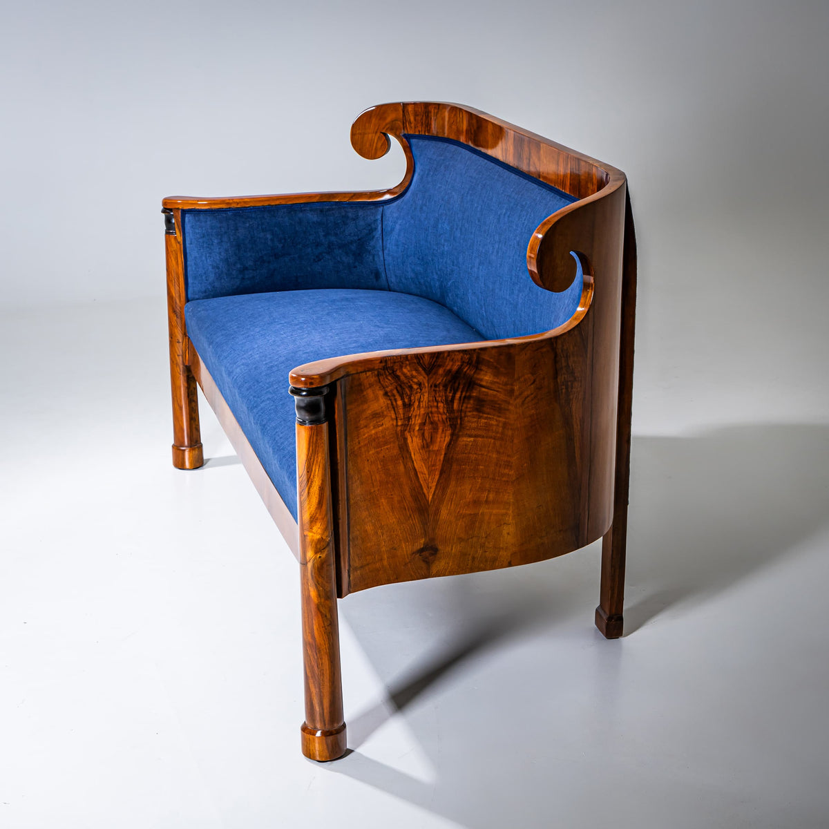 Biedermeier Sofa in Walnut, Austria, circa 1830
