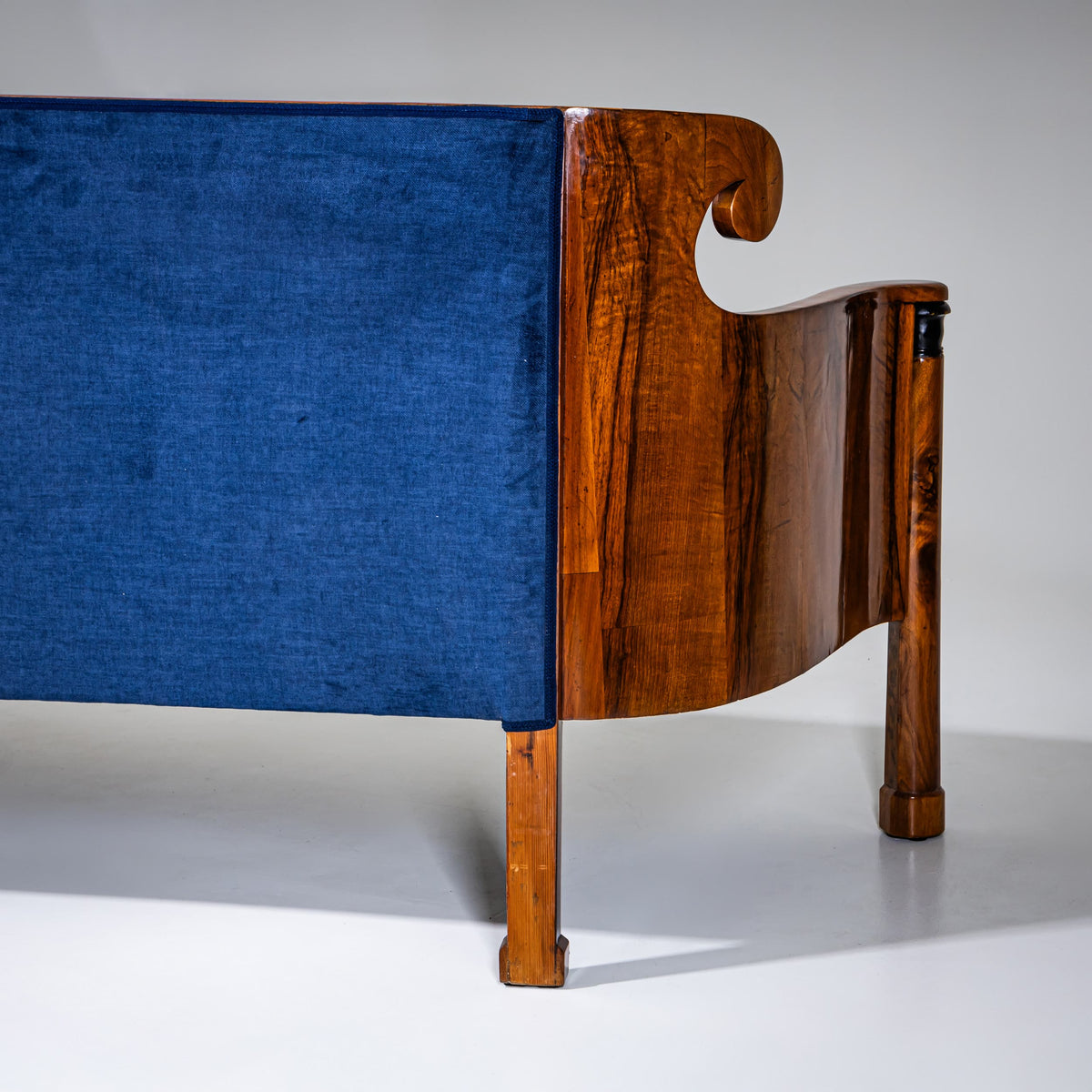 Biedermeier Sofa in Walnut, Austria, circa 1830