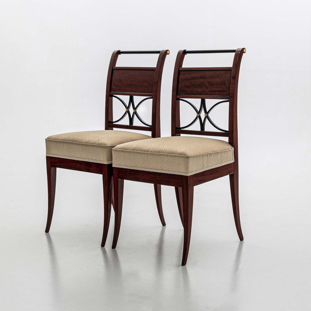 Satz von sechs Biedermeier Stühlen, um 1830