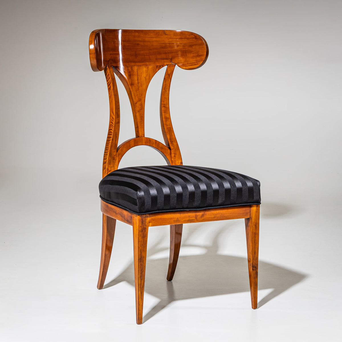 Set of Six Biedermeier Shovel-Back Chairs, circa 1820