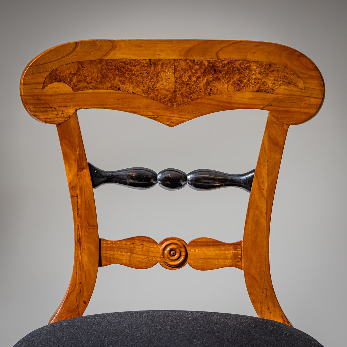 Paar Biedermeier Schaufelstühle, um 1830