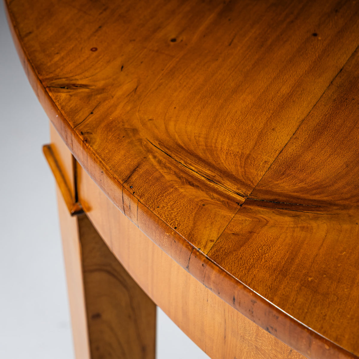Biedermeier Tisch