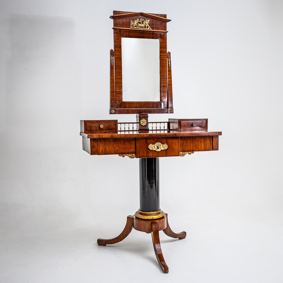 Frisiertisch, wohl Dänemark um 1830