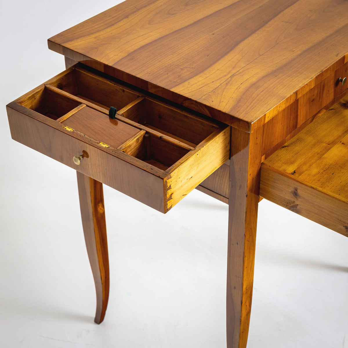 Biedermeier Arbeitstisch, um 1820