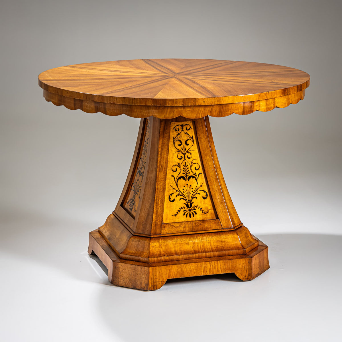 Biedermeier Salontisch um 1830