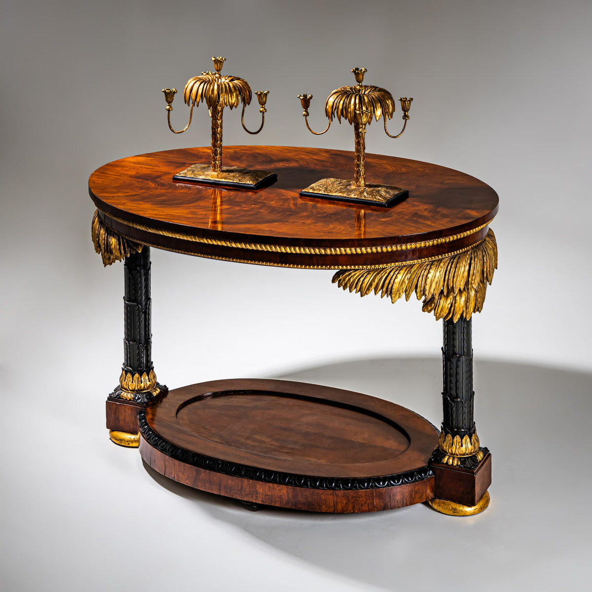 Empire Tisch mit Palmetten, Berlin / Gotha, um 1820/25