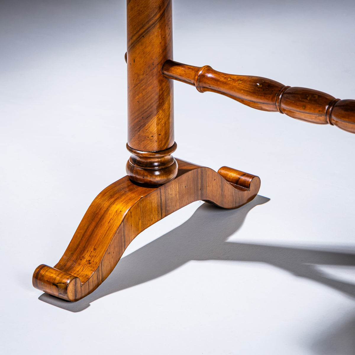 Biedermeier Nähtisch, um 1830–1840
