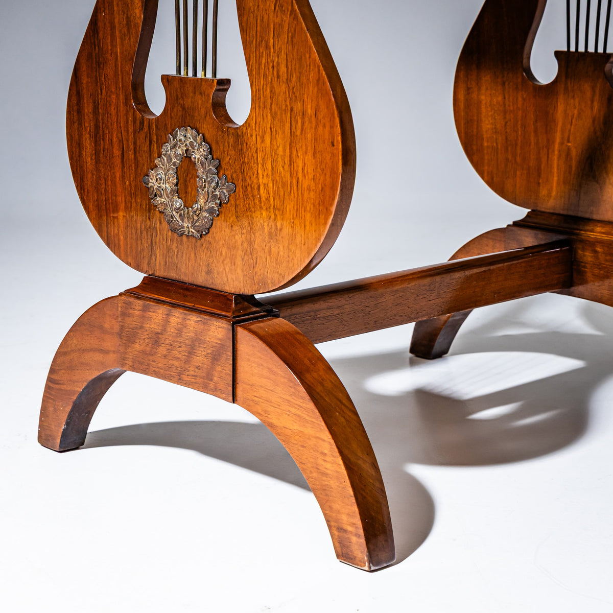 Biedermeier Lyra-Nähtisch, um 1830