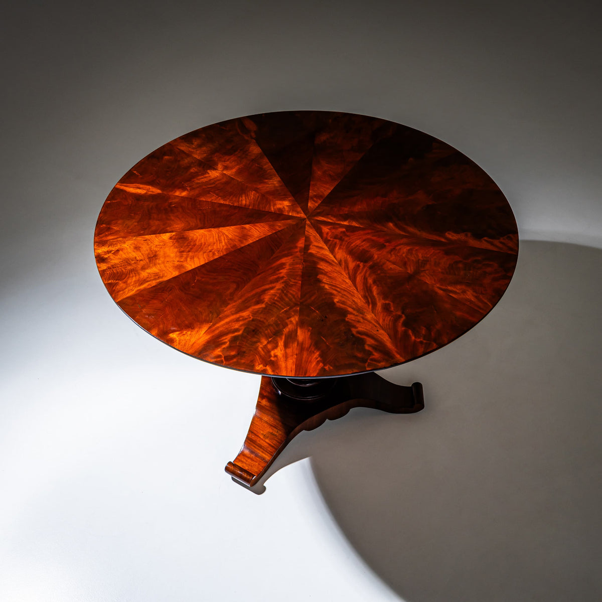 Center Table in Mahogany, probably Austria, 19th Century