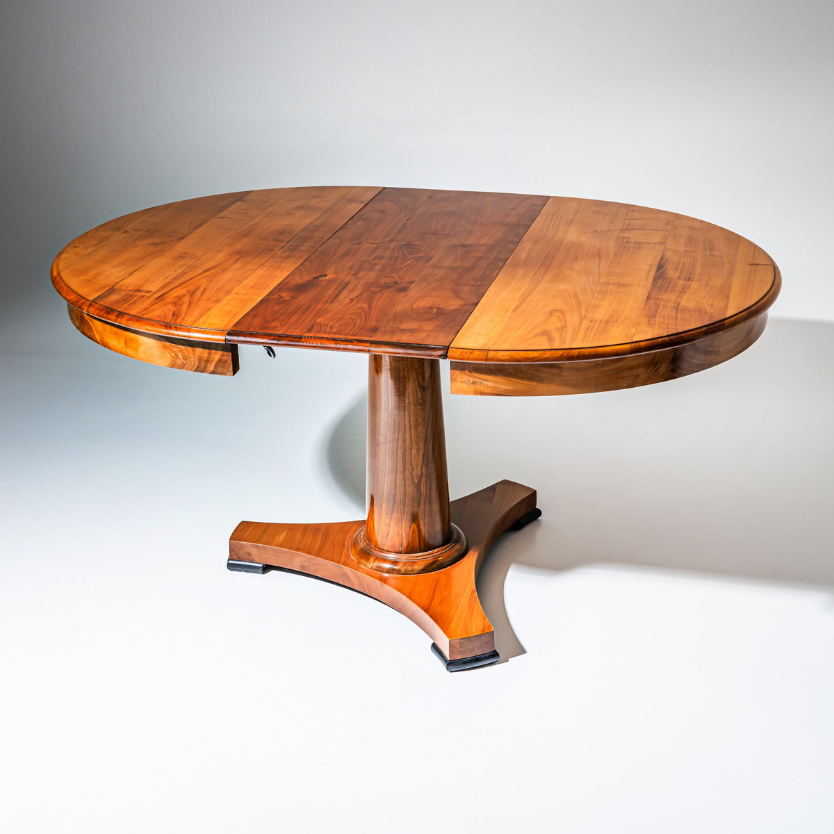 Biedermeier Auszugstisch, um 1820