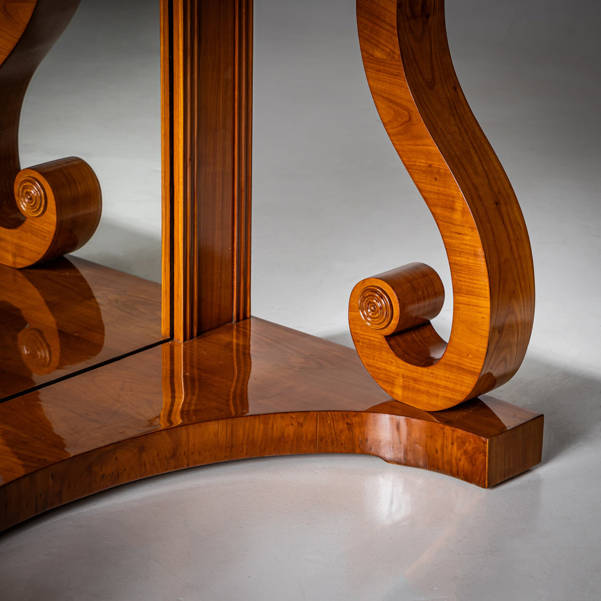 Biedermeier Wandkonsole um 1830