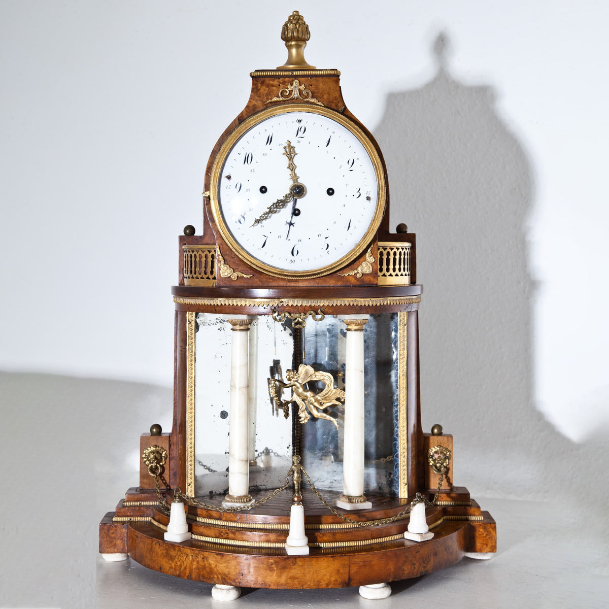 Biedermeier Portaluhr, wohl Wien um 1820/30