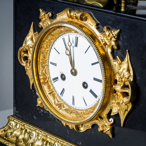 Black Mantel clock with Benjamin Franklin in Bronze, 2nd Half 19th Century