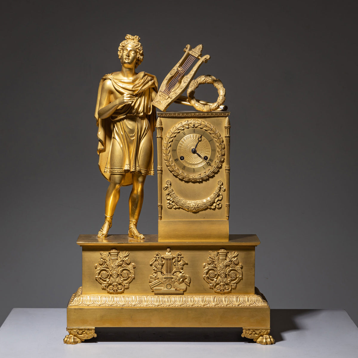 Pendule mit Apollo, Anfang 19. Jahrhundert