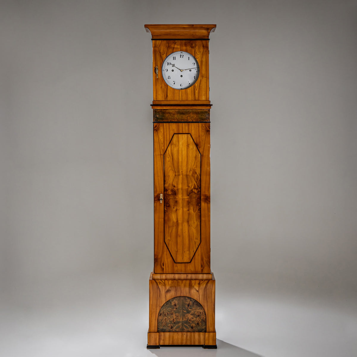 Große Biedermeier Standuhr in Kirsche, deutsch um 1820