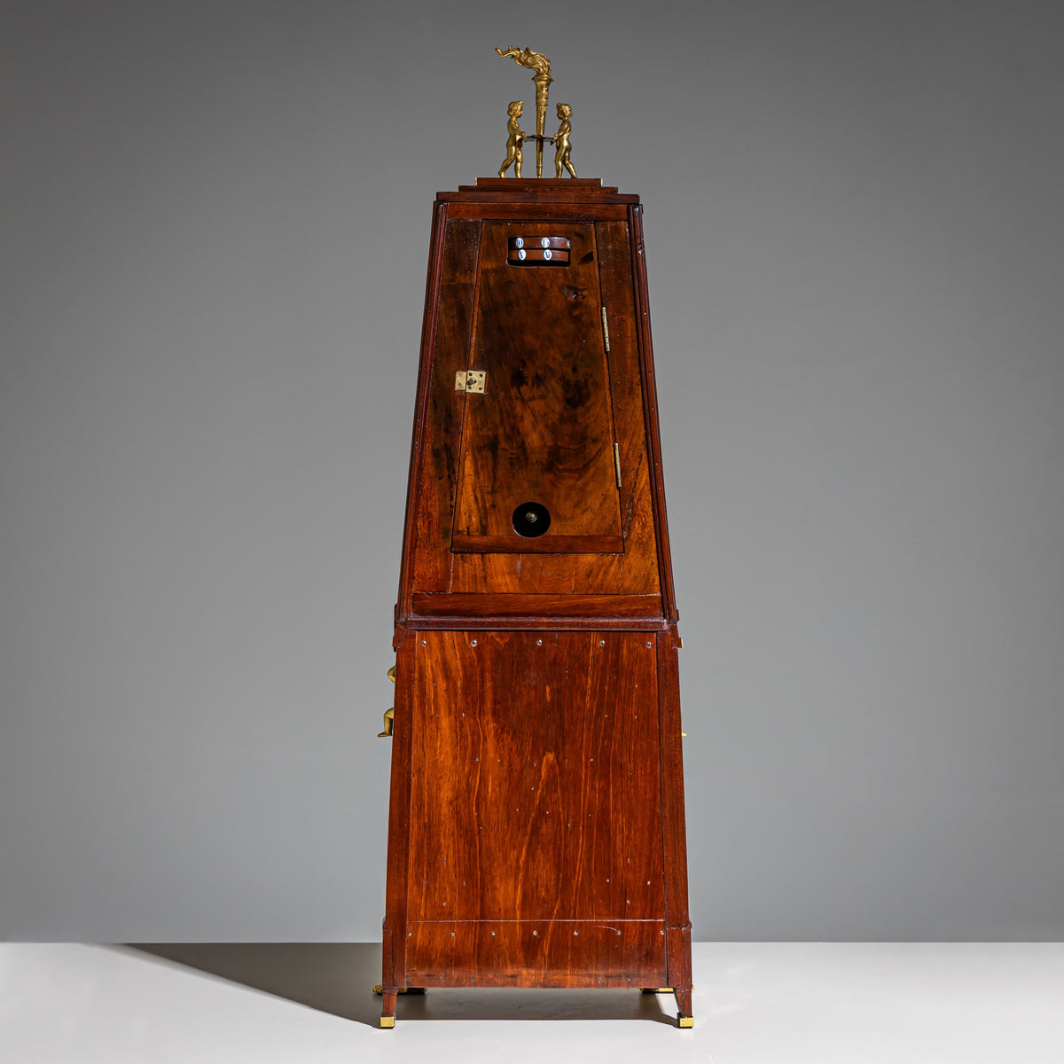 Große pyramidale Pendule von Maison Balthazard, Paris, Anfang 19. Jahrhundert