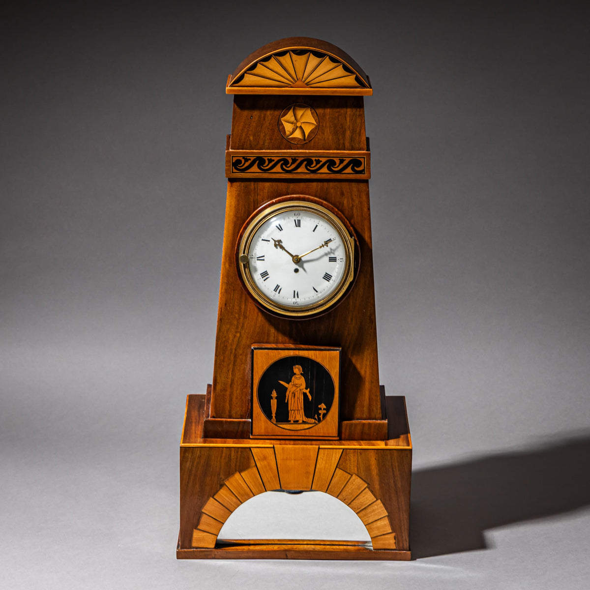 Pendule, wohl Skandinavien, um 1830