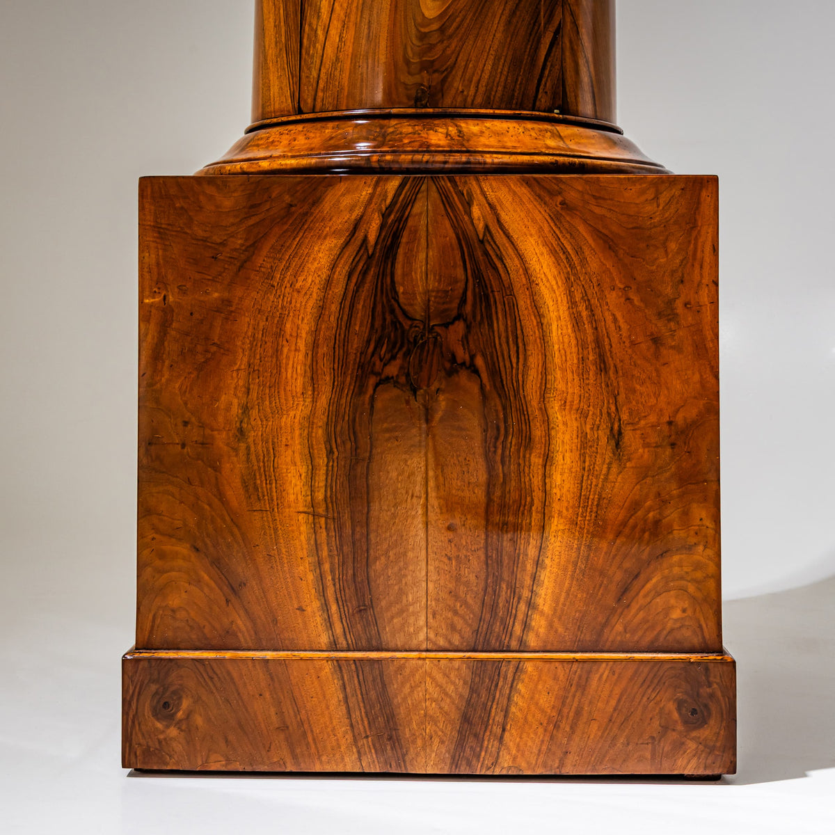 Biedermeier Walnut Pedestal Column, circa 1820