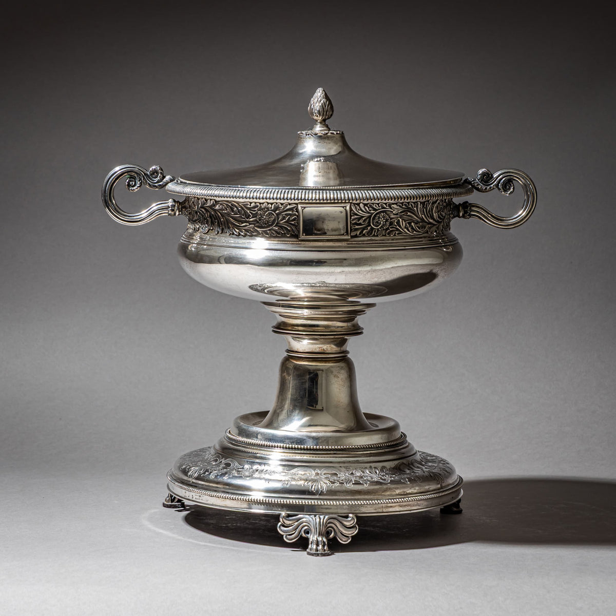 Deckelschale aus Silber, Johann George Hossauer (1794-1874), Berlin um 1835