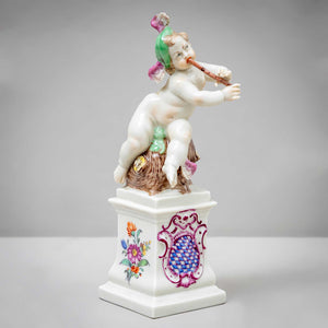 Putti as Diana and Hermes, Nymphenburg Porcelain, 1st Quarter 20th Century