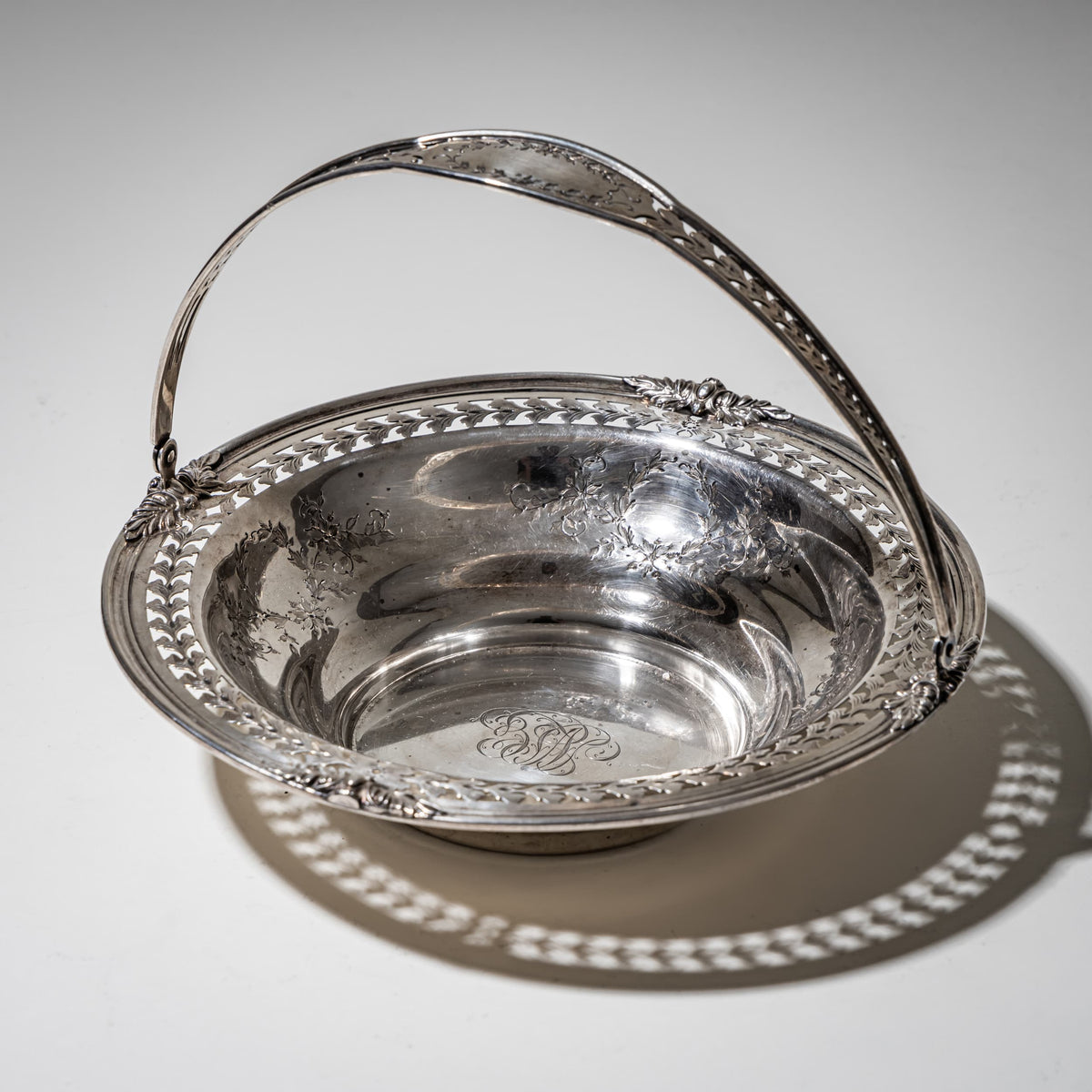 Serving Bowl in Sterling Silver with Handle