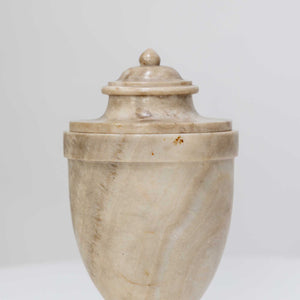 Alabaster lidded vessel, early 19th century