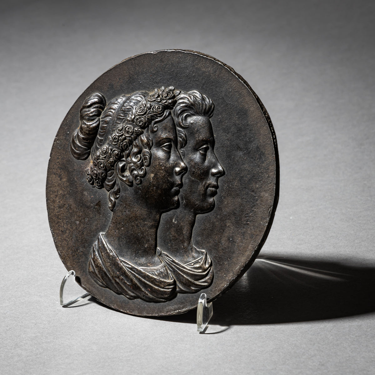 Doppelportrait-Relief in Medaillenform, Berliner Eisen, Anfang 19. Jahrhundert
