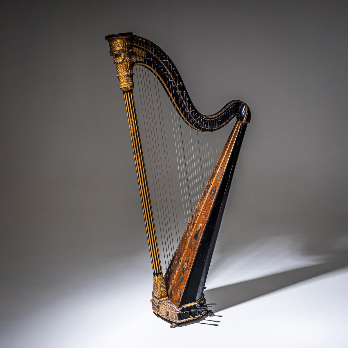 Pedal-Harfe mit figürlicher Bemalung, um 1780