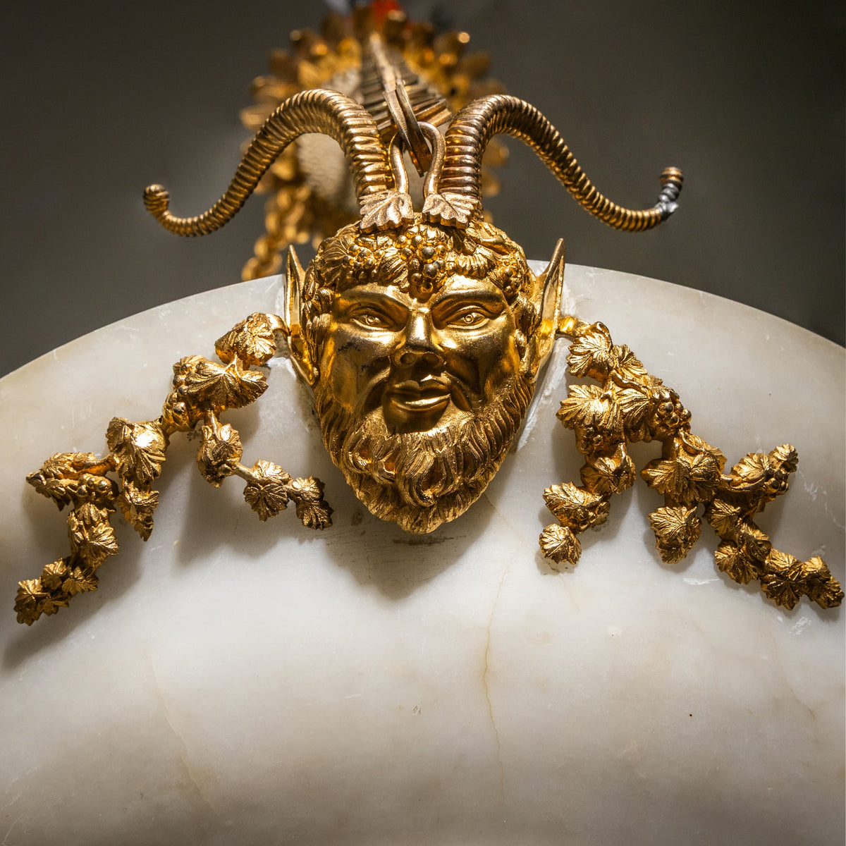 Deckenluster aus Alabaster, Wien, Anfang 19. Jahrhundert