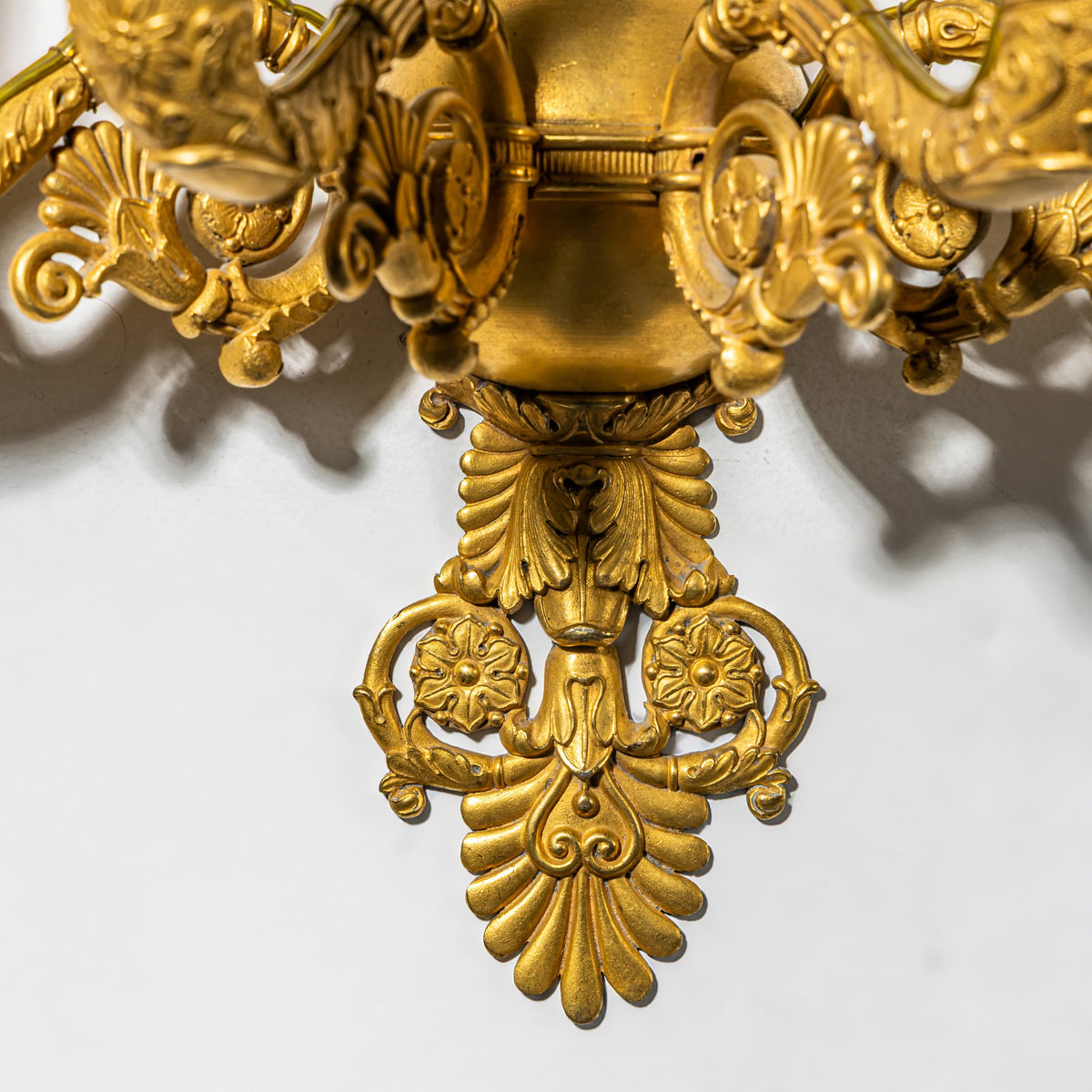 Paar vierflammige Wandkerzenhalter, Epoche Restauration, Frankreich, um 1830