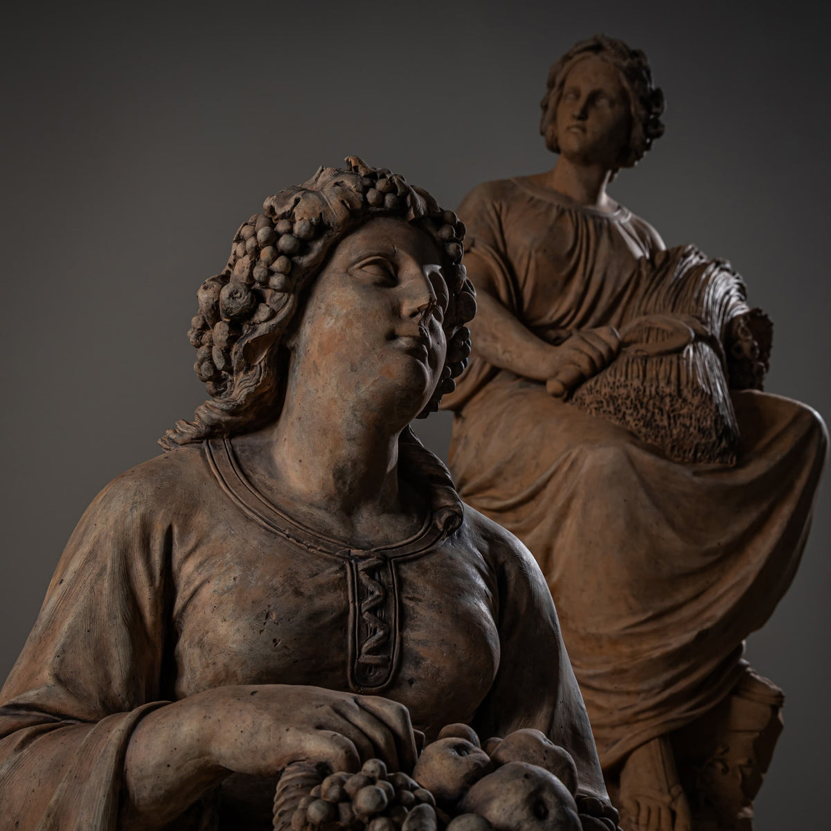 Sommer, Herbst und Winter – Terrakotta-Skulpturen, signiert und datiert Franz Melnitzky, 1855