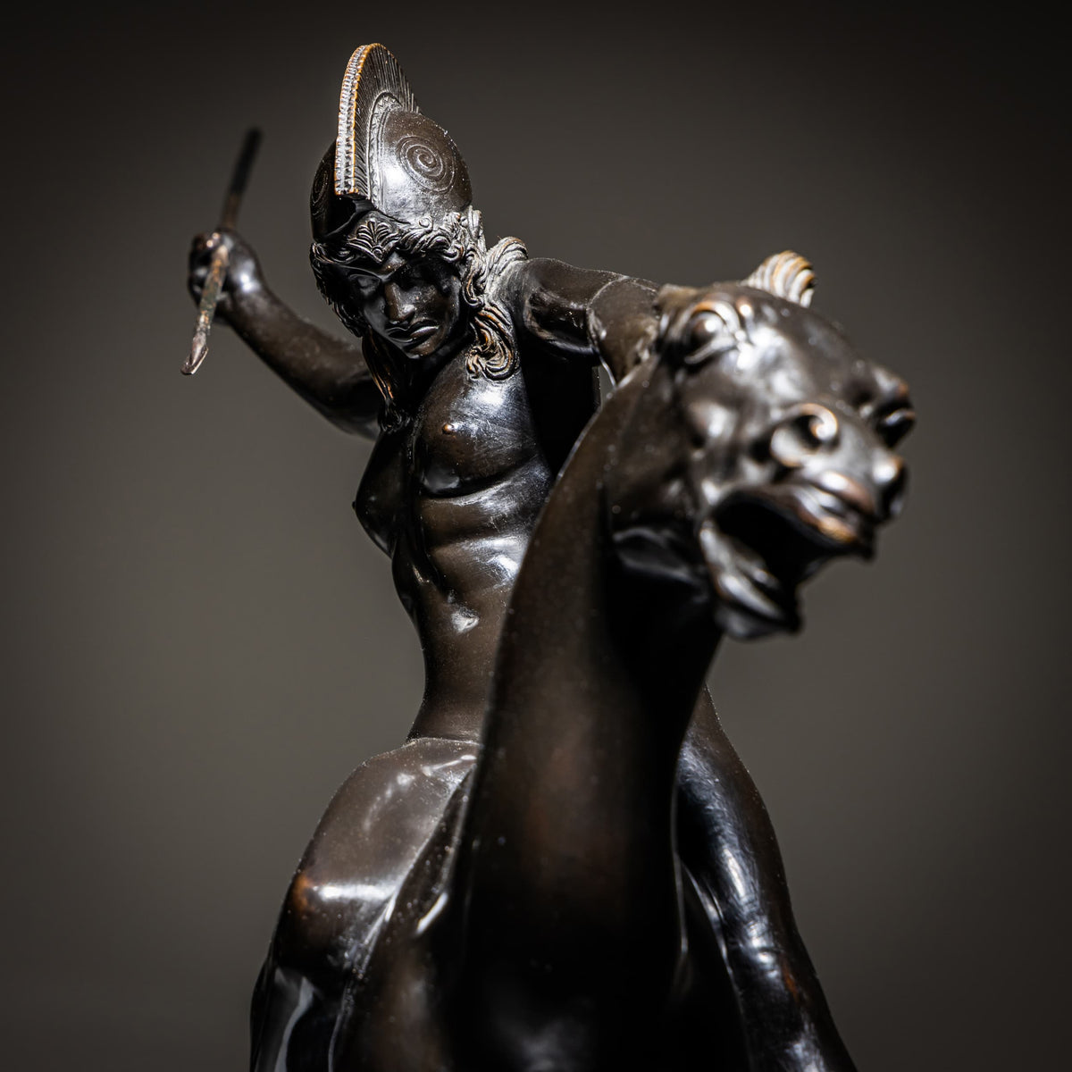 Franz von Stuck (1863-1928), Speerschleudernde Amazone, Guss C. Leyrer München, Entstehung 1897, nach 1903