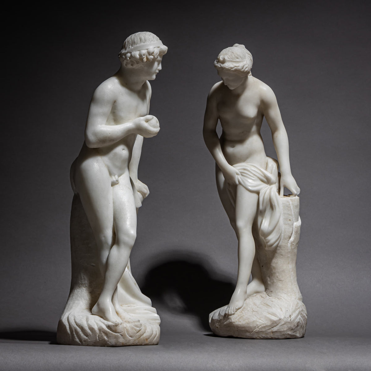Paar Marmorskulpturen, Diana und Paris, um 1900