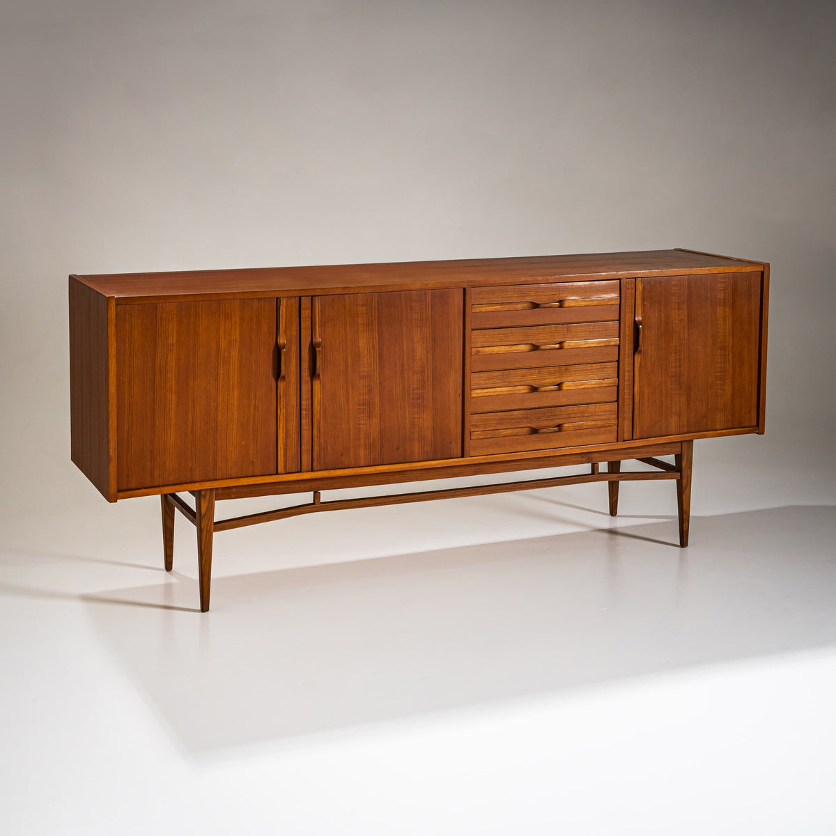 Mid-Century Sideboard, wohl Italien 1960er Jahre