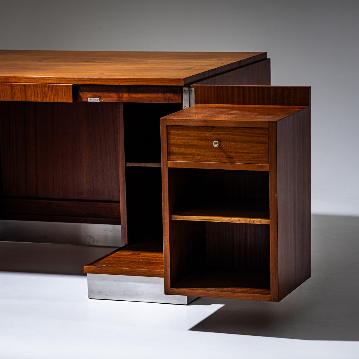 Modernistischer Schreibtisch, 1940er Jahre