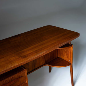 Desk by Gunnar Nielsen, Denmark 1960s