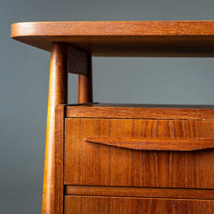 Desk by Gunnar Nielsen, Denmark 1960s