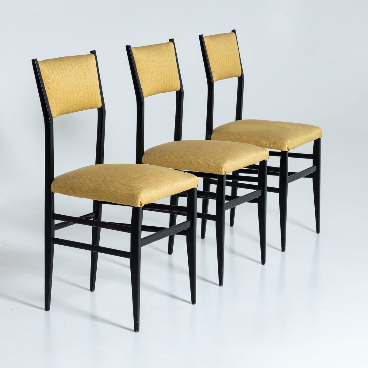 Set of six black Superleggera Chairs by Giò Ponti, Italy Mid-20th Century