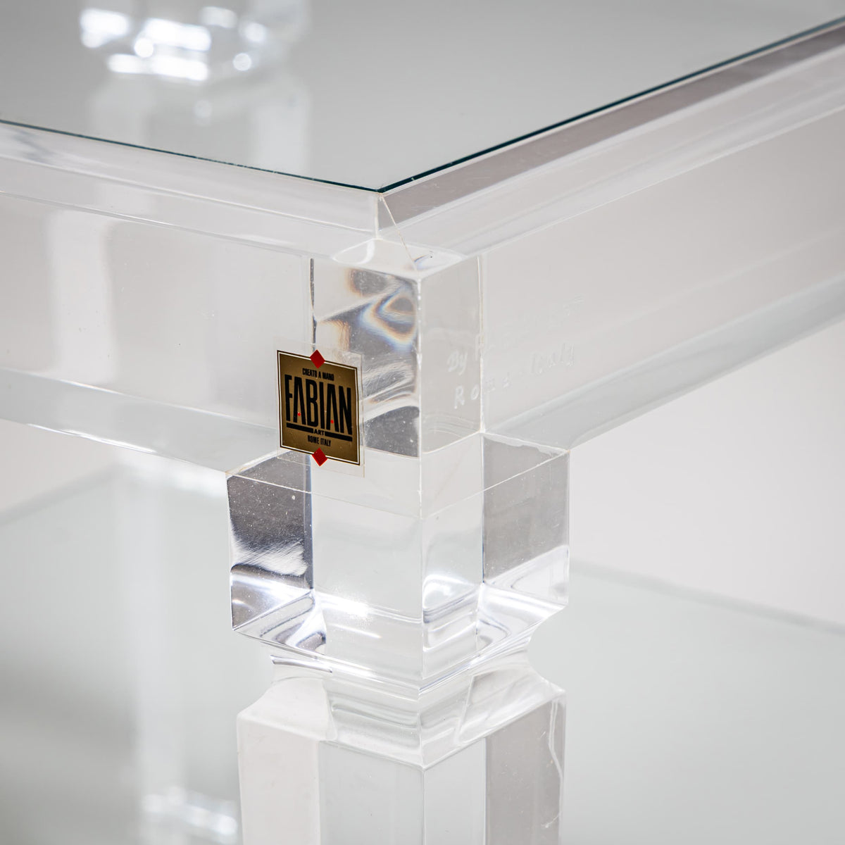 Paar Beistelltische aus Plexiglas von Fabianart, Rom / Italien, Ende 20. Jahrhundert